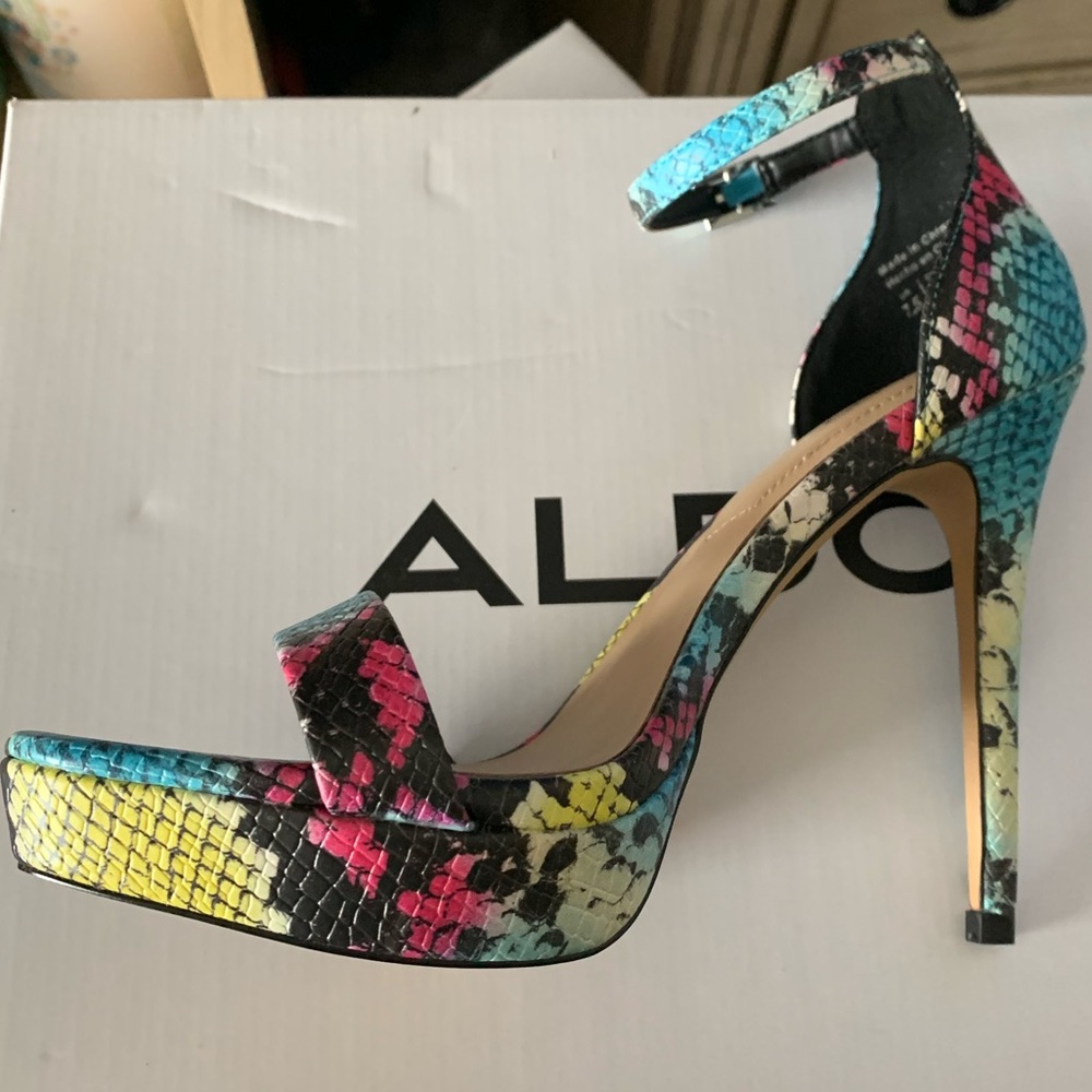 Brand new Aldo high heels